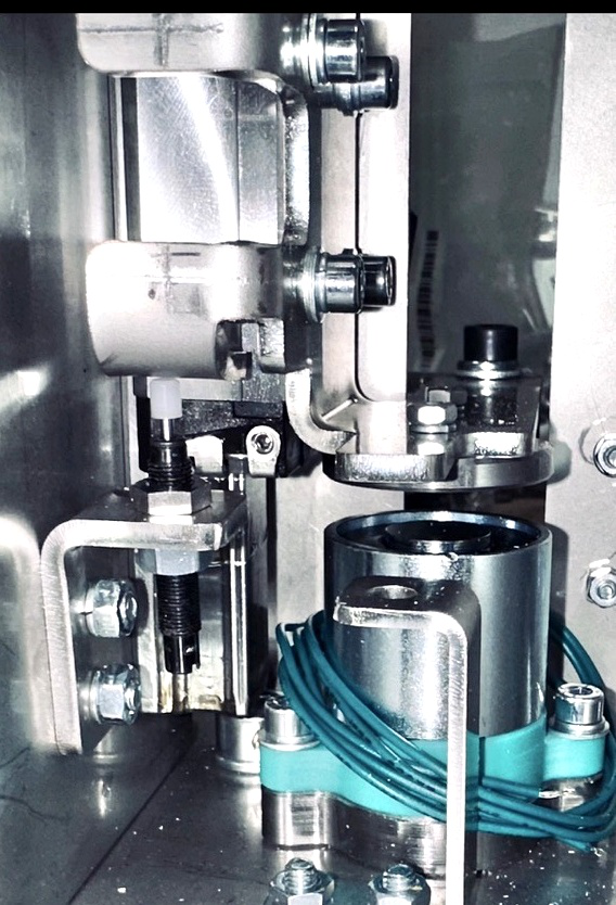 Manual Screwdriving & Quality Check Station project image 3