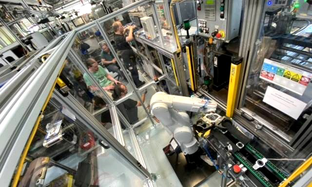 PCA Robotization